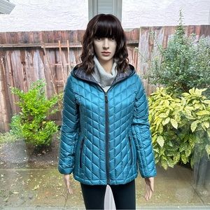 Stoic Women's Helena Packable Down Jacket